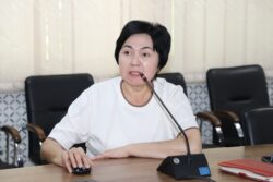 ЖЕКЕ МЕНЧИК МЕКТЕПТЕРДИ ТЕКШЕРҮҮГӨ МОРАТОРИЙ: ЛИЦЕНЗИЯ ТАЛАПТАРЫ КҮЧҮНДӨ КАЛАТ