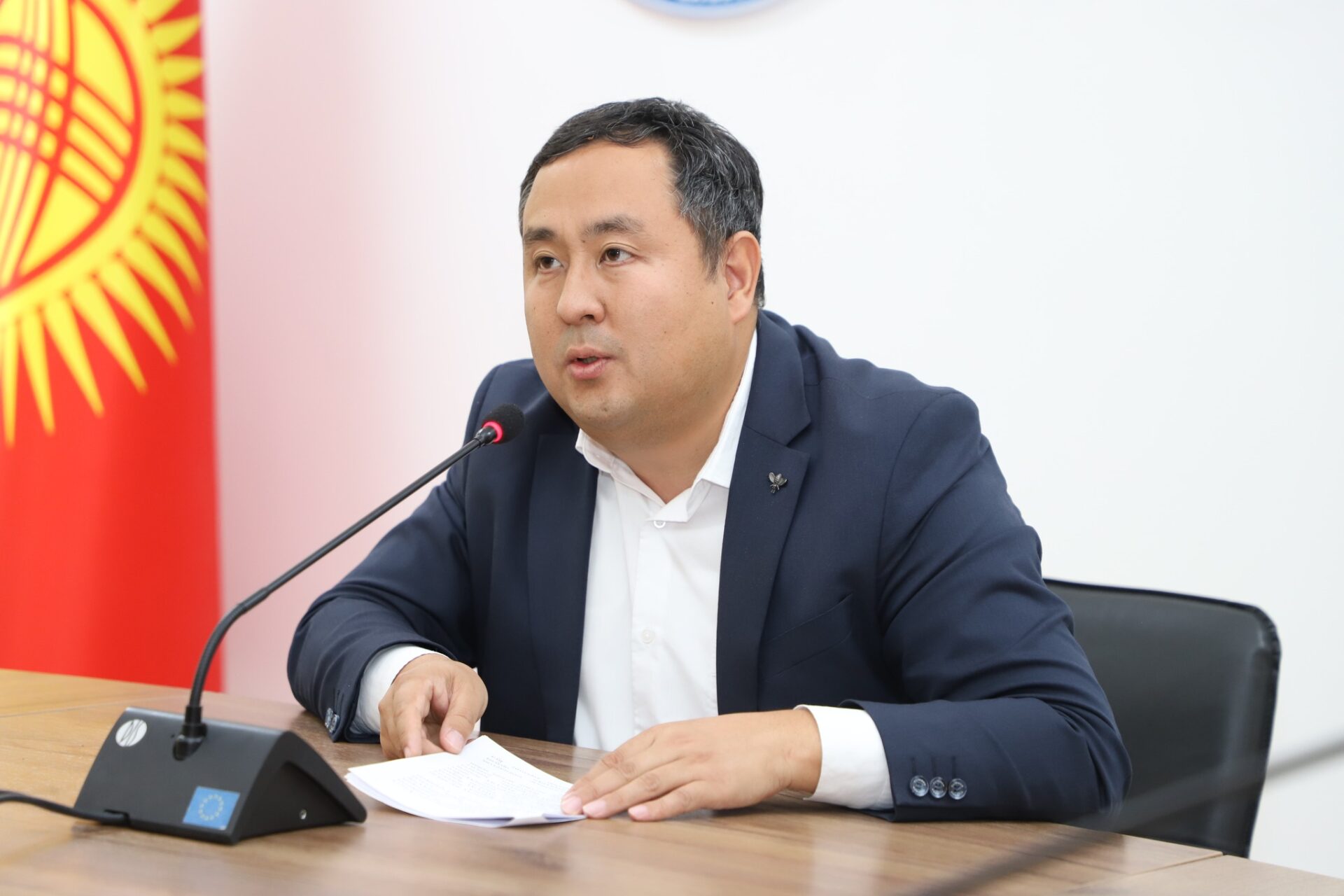 ЖЕКЕ МЕНЧИК МЕКТЕПТЕРДИ ТЕКШЕРҮҮГӨ МОРАТОРИЙ: ЛИЦЕНЗИЯ ТАЛАПТАРЫ КҮЧҮНДӨ КАЛАТ