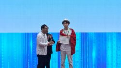 КЫРГЫЗСТАНДЫН ОКУУЧУЛАРЫ ЭЛ АРАЛЫК МАТЕМАТИКА ОЛИМПИАДАСЫНАН 6 МЕДАЛЬ ЖЕҢИП КЕЛИШТИ