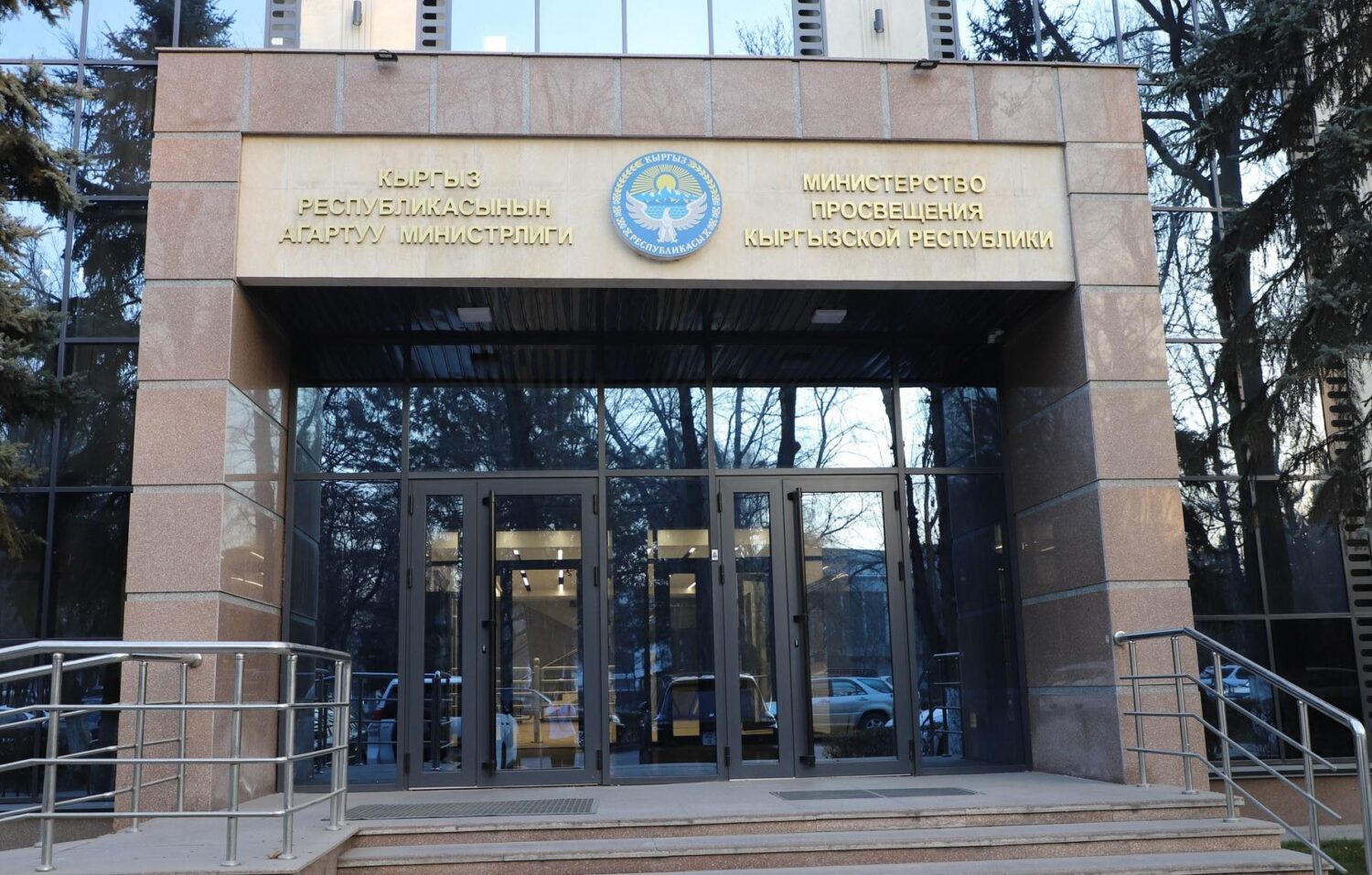 НАРЫНДАГЫ МЕКТЕПТЕРДЕ КҮЧӨТҮЛГӨН ПРОФИЛАКТИКАЛЫК ИШТЕР УЛАНТЫЛУУДА