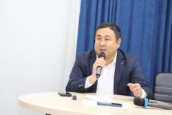 КЕСИПТИК ЛИЦЕЙЛЕР ЛИЦЕНЗИЯЛОО БОЮНЧА ОКУУДАН ӨТҮҮДӨ