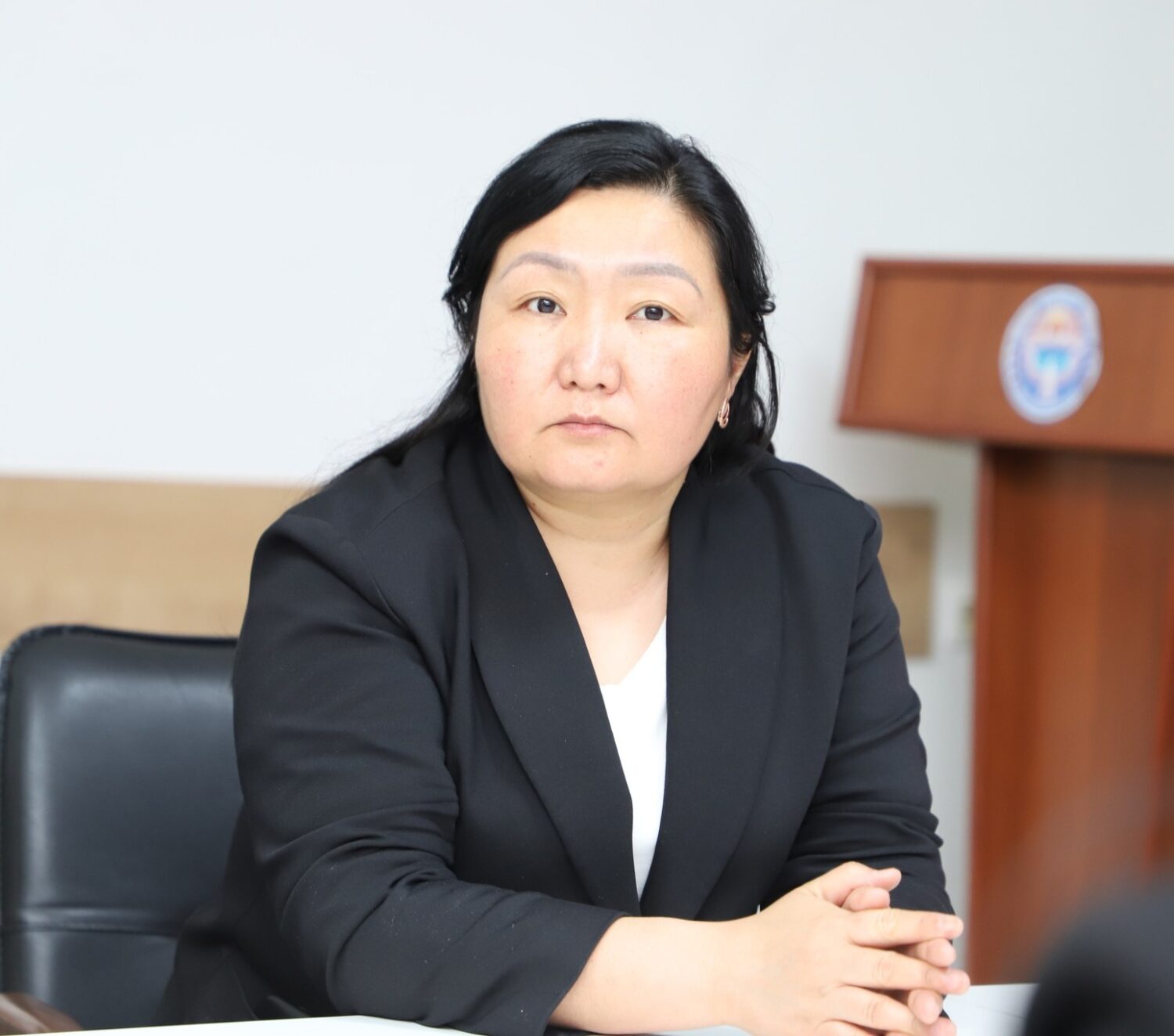 МИНИСТРЛИКТЕ ИНКЛЮЗИВДҮҮ БИЛИМ БЕРҮҮНҮ ӨНҮКТҮРҮҮ МАСЕЛЕЛЕРИ ТАЛКУУЛАНДЫ