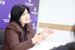 МИНИСТРЛИКТЕ ИНКЛЮЗИВДҮҮ БИЛИМ БЕРҮҮНҮ ӨНҮКТҮРҮҮ МАСЕЛЕЛЕРИ ТАЛКУУЛАНДЫ