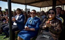 САДЫР ЖАПАРОВ: “2030-ЖЫЛГА ЧЕЙИН МЕКТЕП ТАРТЫШТЫГЫН ТОЛУК ЖОЁБУЗ”