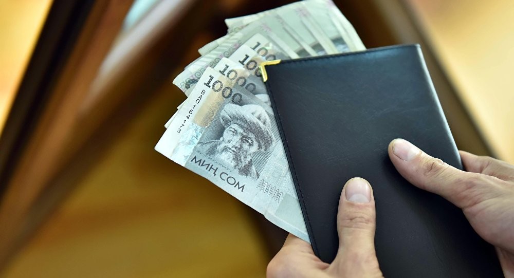 АБИТУРИЕНТ: СЕЗИМГЕ АЛДАНБАЙ, РЫНОКТУ ТАЛДА