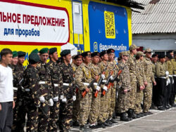 ЖЕҢИШКЕ АРНАЛГАН СЫНАК: ЛИЦЕЙ ОКУУЧУЛАРЫ КҮЧ СЫНАШТЫ