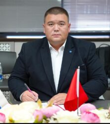 КЕЛЕЧЕКТИН КЕСИП ЭЭЛЕРИНИН НАЗАРЫНА!