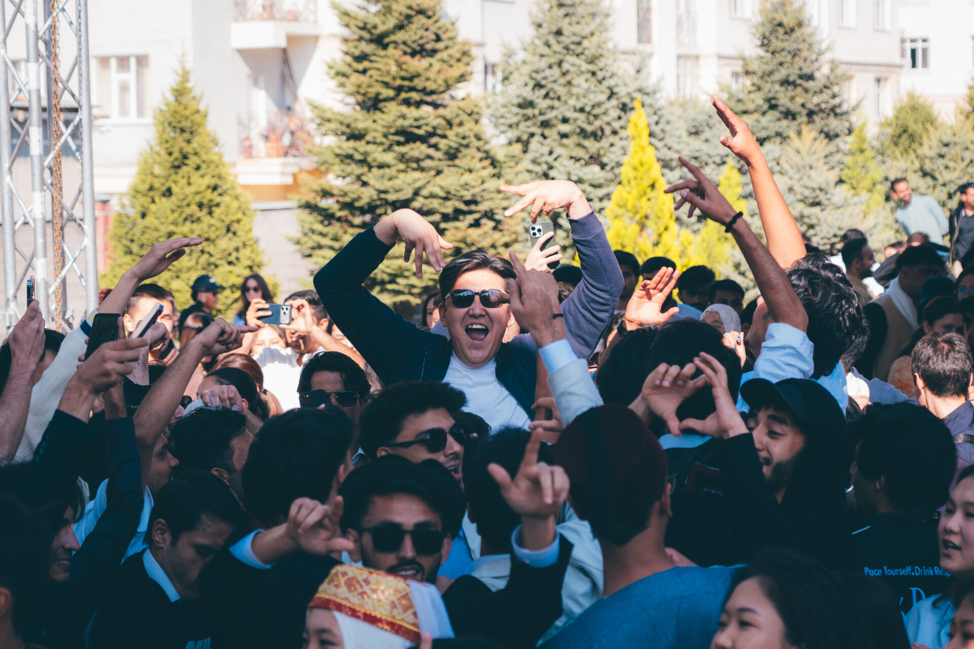 AIU FEST 2026: «Ала-Тоо» эл аралык университетинин атмосферасы жана мүмкүнчүлүктөр мейкиндиги