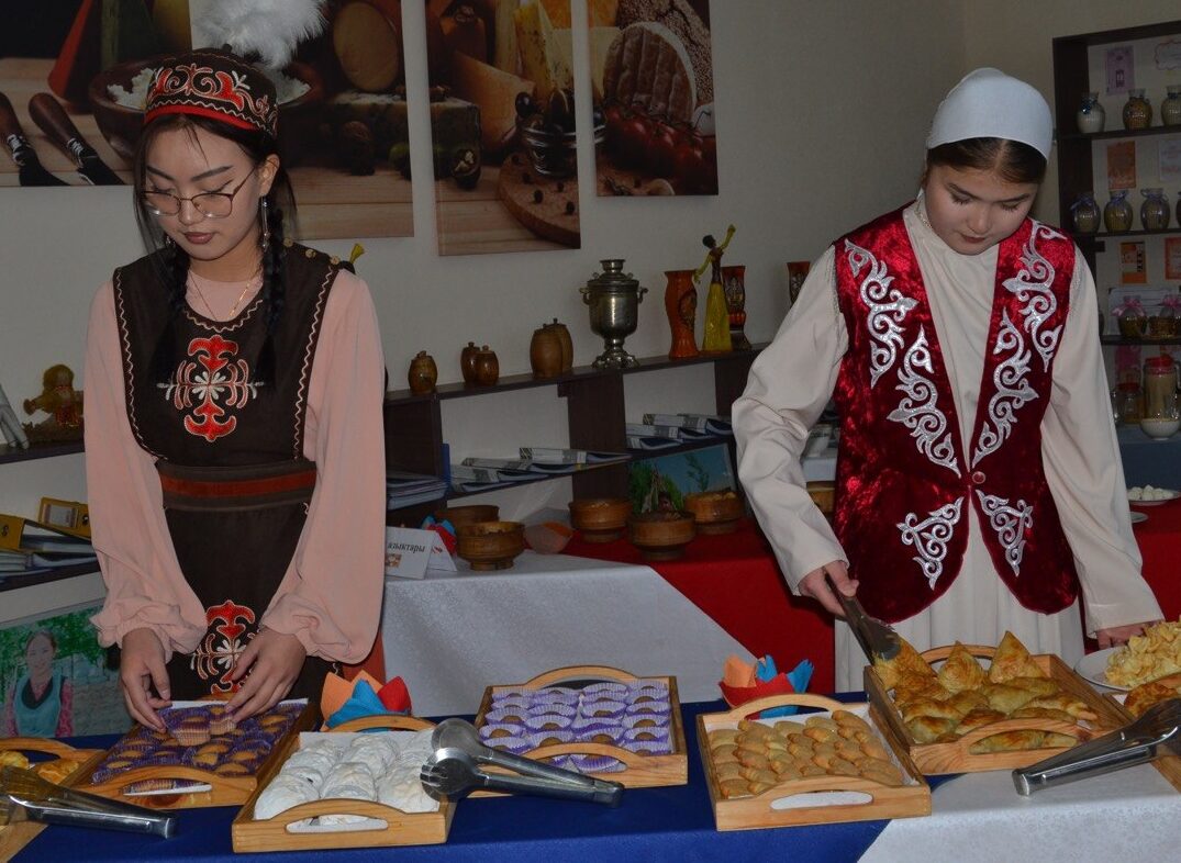 КЕЛЕЧЕКТИН КЕСИП ЭЭЛЕРИНИН НАЗАРЫНА!