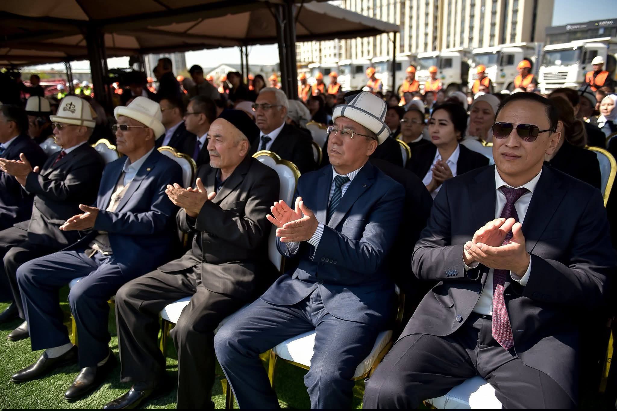 Садыр Жапаров: ОШТО 10 МЕКТЕПТИН ПАЙДУБАЛЫ — ӨЛКӨ ҮЧҮН ЧОҢ ОКУЯ