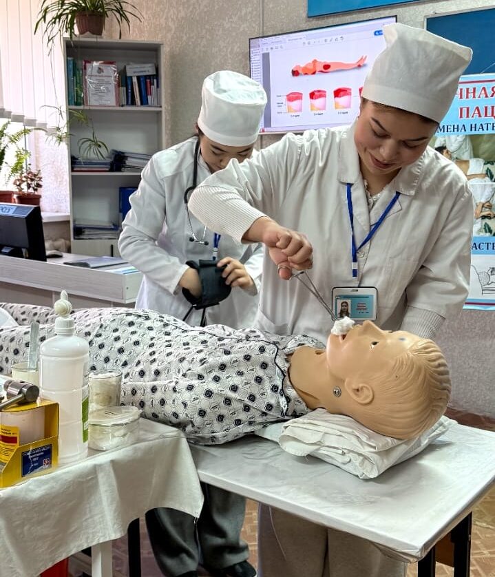 ТОКМОК МЕДИЦИНАЛЫК КОЛЛЕДЖИ