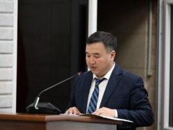 ТАРМАКТЫК КОМИТЕТ МЕКТЕПКЕ ЧЕЙИНКИ БИЛИМ БЕРҮҮНҮ КОЛДООГО БАГЫТТАЛГАН МАКУЛДАШУУЛАРДЫ ЖАКТЫРДЫ