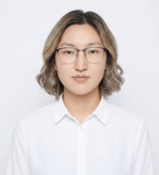 ОКУУЧУЛАР КЕМБРИДЖ СЕРТИФИКАТЫНА ЭЭ БОЛУШТУ