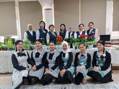 ТАЛАСТА ОКУУЧУЛАРДЫН ИННОВАЦИЯЛЫК ДОЛБООРЛОРУ КООМЧУЛУККА ТААНЫШТЫРЫЛДЫ