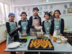 ТАЛАСТА ОКУУЧУЛАРДЫН ИННОВАЦИЯЛЫК ДОЛБООРЛОРУ КООМЧУЛУККА ТААНЫШТЫРЫЛДЫ