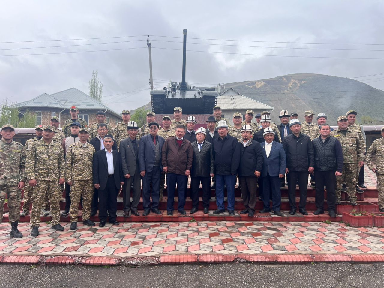 МЕКЕНЧИЛДИКТИ КАЛЫПТАНДЫРУУГА БАГЫТТАЛГАН СЕМИНАР