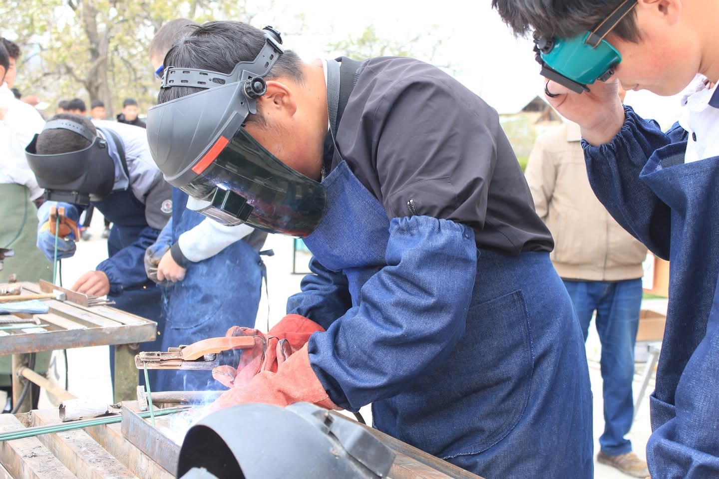 КЕСИПТИК БИЛИМ – ИЙГИЛИККЕ КӨПҮРӨ, КЕСИП ҮЙРӨН – КЕЛЕЧЕГИҢДИ ТҮПТӨ!
