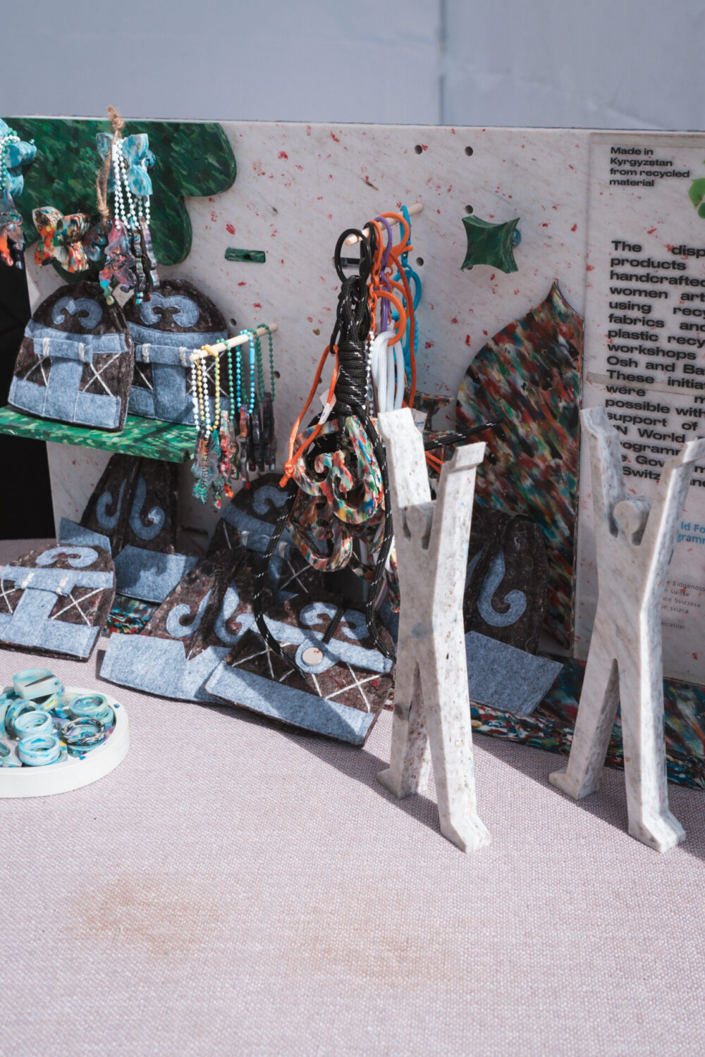 Кыргызстандагы биринчи циркулярдык инновациялар лабораториясы АЭУда ачылды