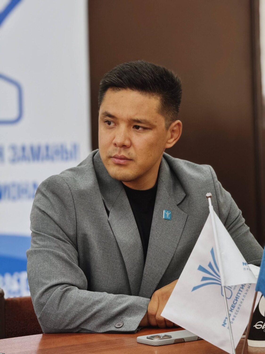 12 ЖЫЛДЫК БИЛИМ БЕРҮҮ: МҮМКҮНЧҮЛҮК БАР, БИРОК СИСТЕМАЛУУ КАДАМ ТАЛАП КЫЛЫНАТ