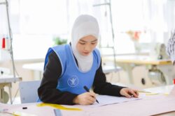 12 ЖЫЛДЫК БИЛИМ БЕРҮҮ: МҮМКҮНЧҮЛҮК БАР, БИРОК СИСТЕМАЛУУ КАДАМ ТАЛАП КЫЛЫНАТ