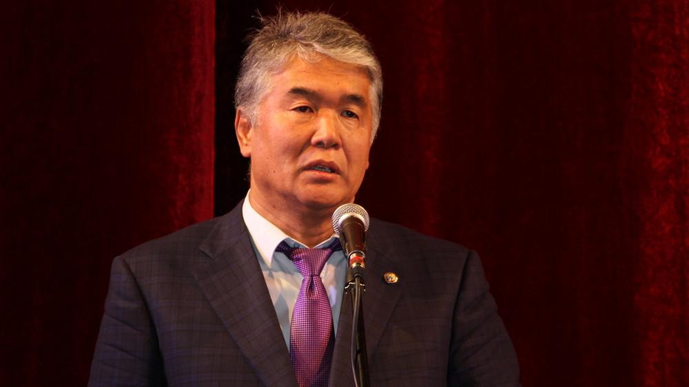 Элита по-кыргызски или Размышления о культуре универсальности