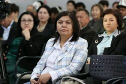 МАМЛЕКЕТТИК ТИЛ — БИЛИМ НЕГИЗИ