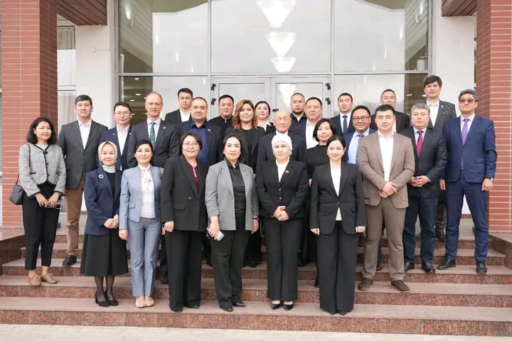 ПАРЛАМЕНТТИК ӨНҮГҮҮНҮН ЖАҢЫ ЭТАБЫ