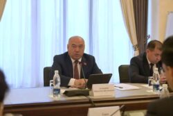 ЖАРКЫН КЕЛЕЧЕККЕ КАРАЙ БИРИМДИКТҮҮ ЖОЛ