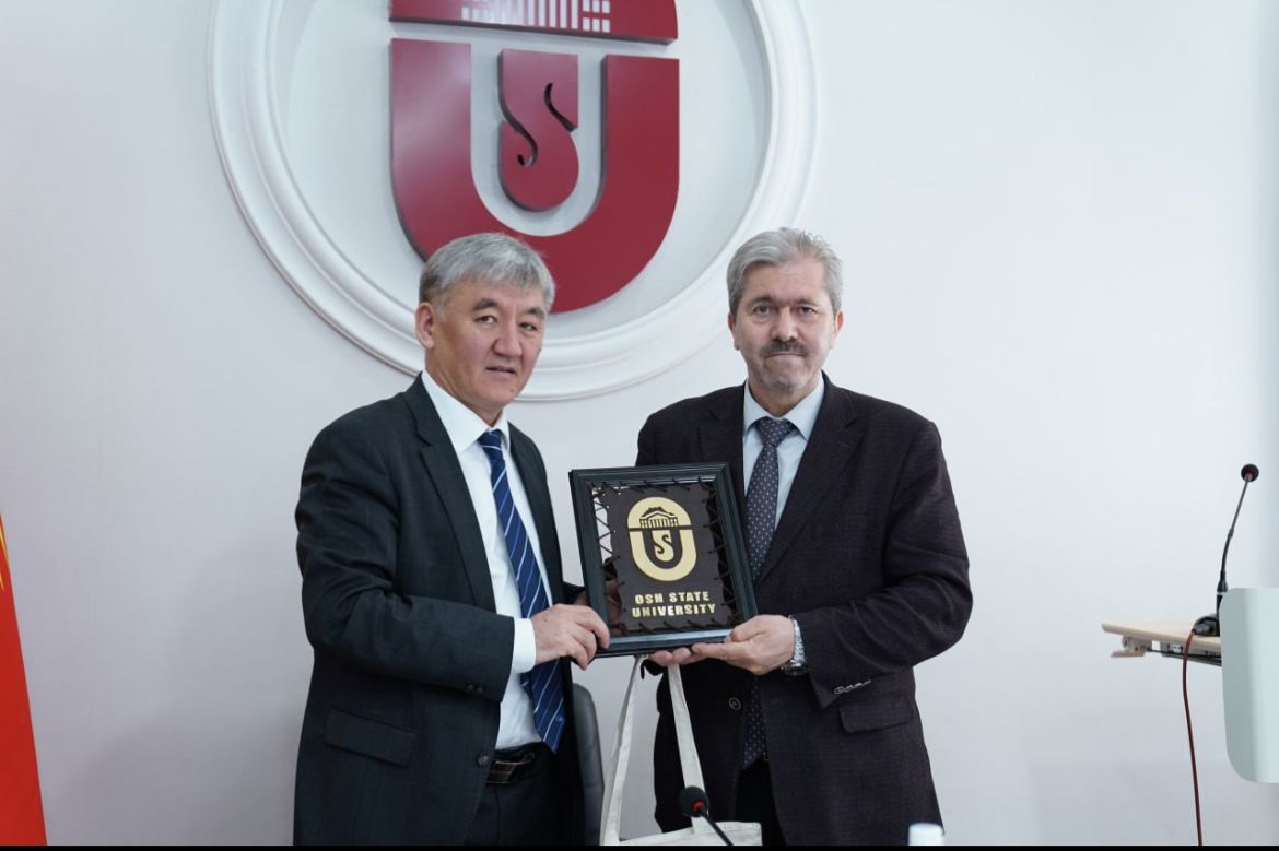 ОШМУ: ЭЛ АРАЛЫК КЫЗМАТТАШТЫК ЖАҢЫ ДЕҢГЭЭЛДЕ