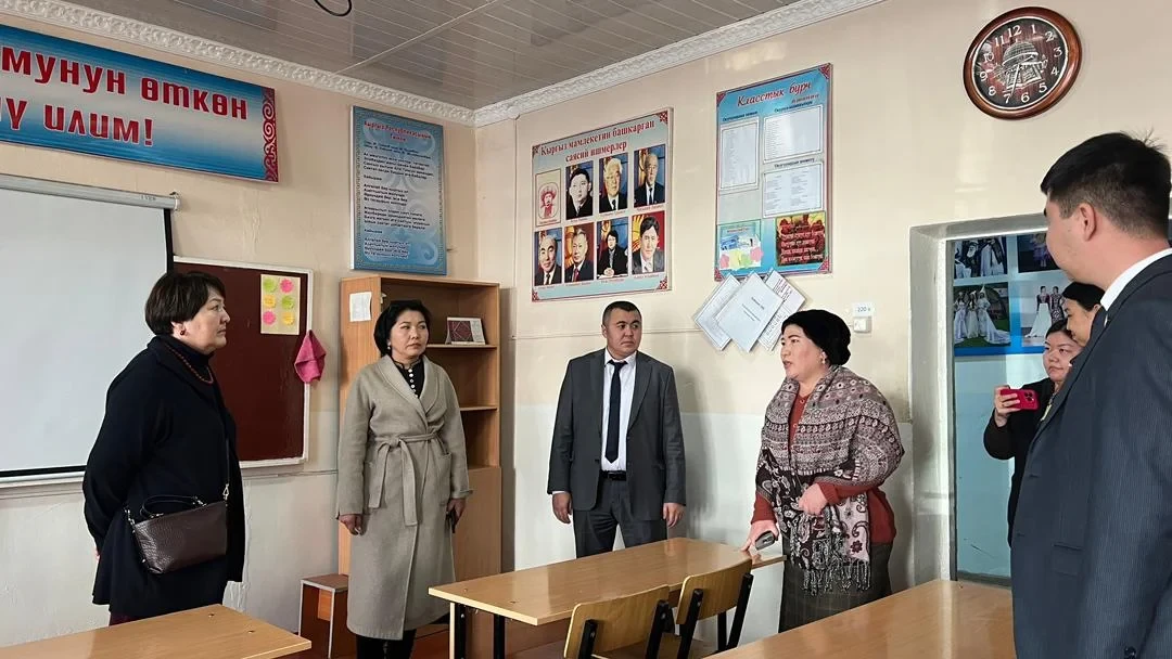 «ДООР ӨЗГӨРТКӨН БИЛИМ»: БИШКЕКТЕ АТА-ЭНЕЛЕР ФОРУМУ