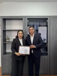 ОКУТУУНУН САПАТЫ ЖАНА МУГАЛИМДЕРДИ КОЛДОО ТАЛКУУЛАНДЫ
