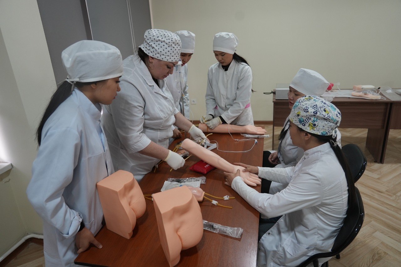 ЖАРКЫН КЕЛЕЧЕККЕ КАРАЙ ЖОЛ И.АРАБАЕВ АТЫНДАГЫ КМУ МЕНЕН