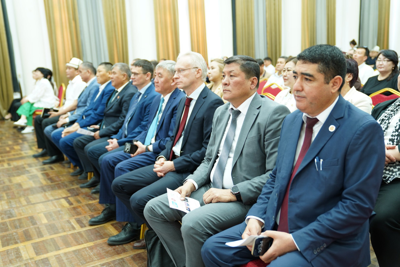 Оштогу ЖОЖдорго ОшМУнун өзгөчө макамы боюнча маалымат берилди