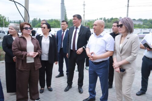 ОШТУДА ЖОГОРКУ КЕҢЕШТИН КӨЧМӨ ЖЫЙЫНЫ ӨТТҮ