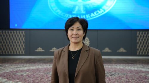 Математика окуу китеби: аймактардагы көйгөйлөр жана тенденциялар