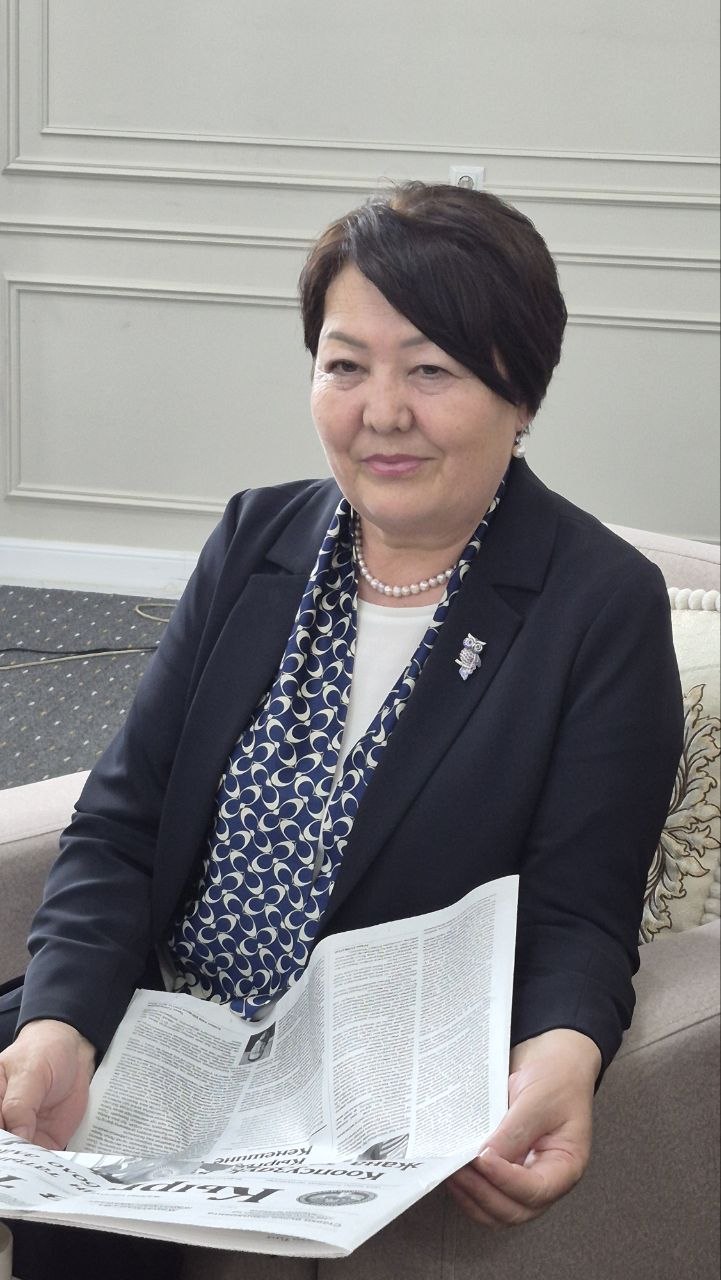 "Ачык кабинет: жоопкерчилик аймагы" Министр Догдуркүл Кендирбаеванын бир күнү