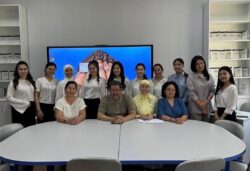 Кош дипломдуу билим берүү программасынын алгачкы бүтүрүүчүлөрү