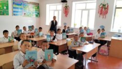 ЖАҢЫ МУУНДУН МУГАЛИМДЕРИ: «МЫКТЫ САБАК» СЫНАГЫНДА КИМДЕР ӨЗГӨЧӨЛӨНДҮ?