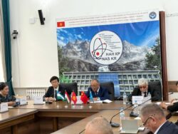ШКУ ӨЛКӨЛӨРҮНҮН АКАДЕМИКТЕРИ БИШКЕКТЕ ЧОГУЛДУ