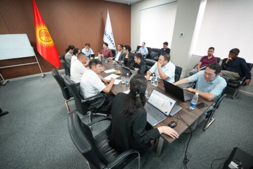 БИЛИМ БЕРҮҮДӨГҮ САНАРИПТЕШТИРҮҮ: «КЫЗМАТ» МЕКЕМЕСИ ЖАНА МИНИСТРЛИКТЕР КЫЗМАТТАШАТ