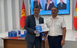 Ж. Баласагын атындагы КУУда «Кыргыз Республикасындагы педагогика илимдеринин докторлору» аттуу китептин бет ачары өткөрүлдү