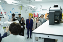 ШКУнун ЖАШ ОКУМУШТУУЛАРЫ ИЛИМИЙ КЫЗМАТТАШТЫКТЫН ЖАҢЫ БАГЫТТАРЫН АЧТЫ