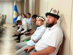 УЛУТТУК БИРИМДИК ЖАНА РУХАНИЙ ТАРБИЯ: МАНАС ШААРЫНДА «КЫРГЫЗ ЖАРАНЫ» КОНЦЕПЦИЯСЫ ТАЛКУУЛАНДЫ