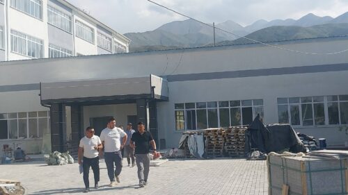 ЫСЫК-АТА РАЙОНУНДА БИР КАТАР БИЛИМ БЕРҮҮ ЖАНА СОЦИАЛДЫК ОБЪЕКТИЛЕР ЖАҢЫЛАНУУДА