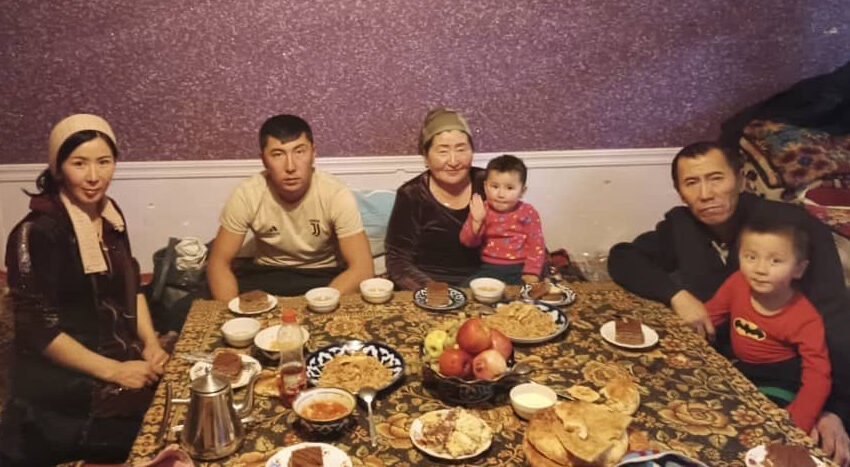 Данахан МАДБАЕВА: “МУГАЛИМДИК — МЕНИН ТАНДООМ ЖАНА ТАГДЫРЫМ”