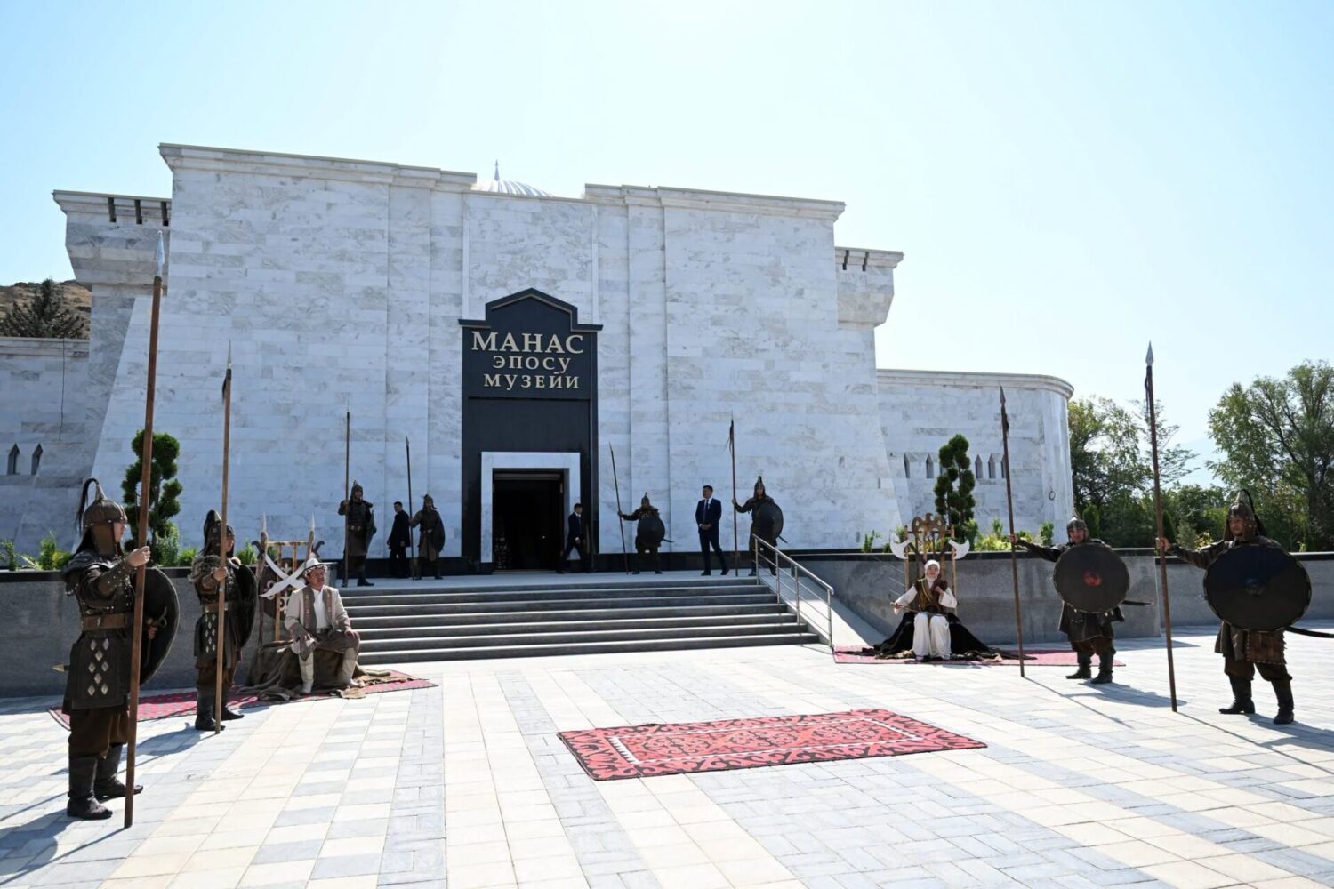 «МАНАС ОРДО» ЖАҢЫЛАНУУДАН КИЙИН КАЙРА АЧЫЛДЫ