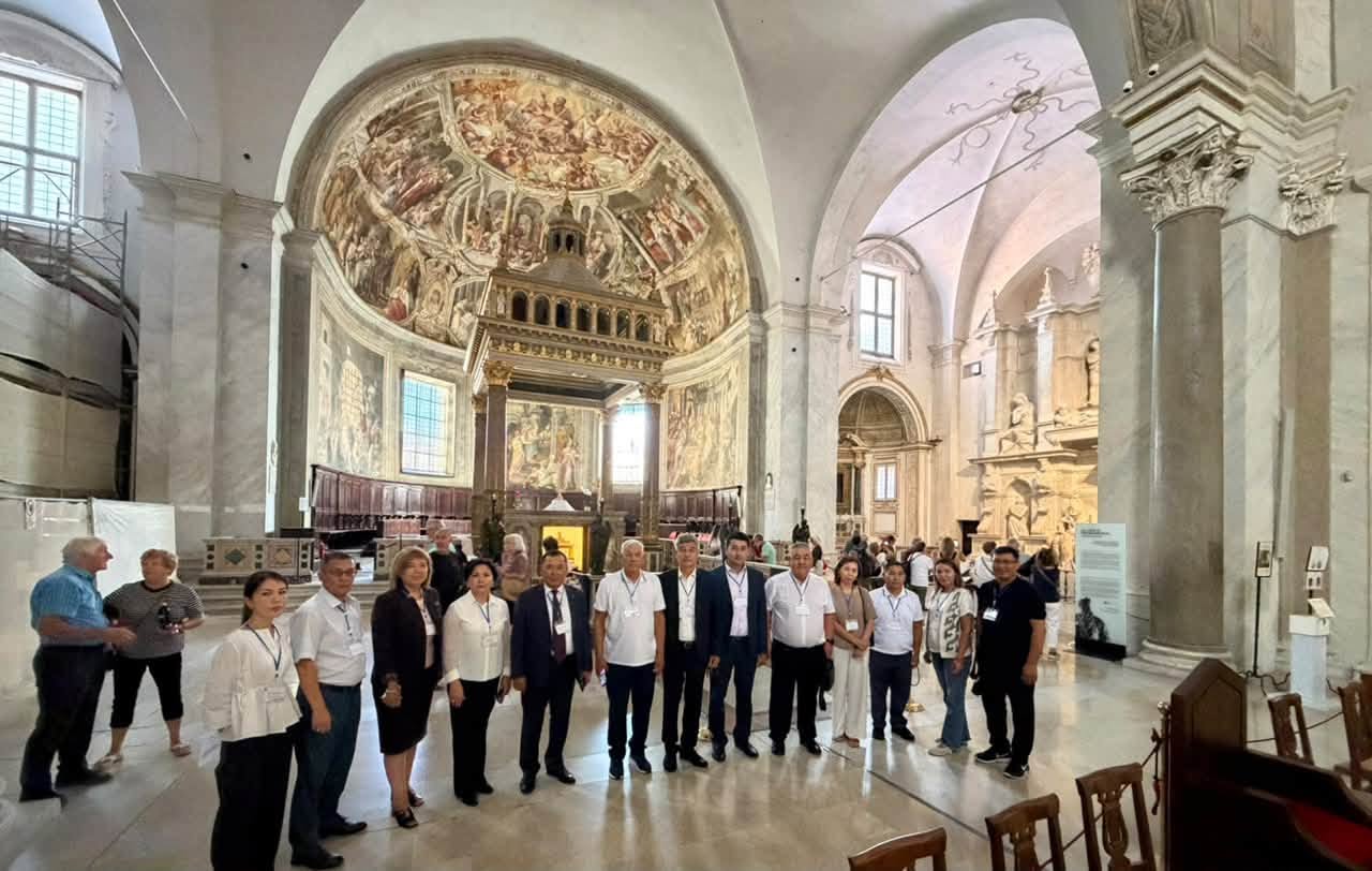ERASMUS+SILKWAY ДОЛБООРУ: ОШМУНУН ДЕЛЕГАЦИЯСЫ РИМДЕ