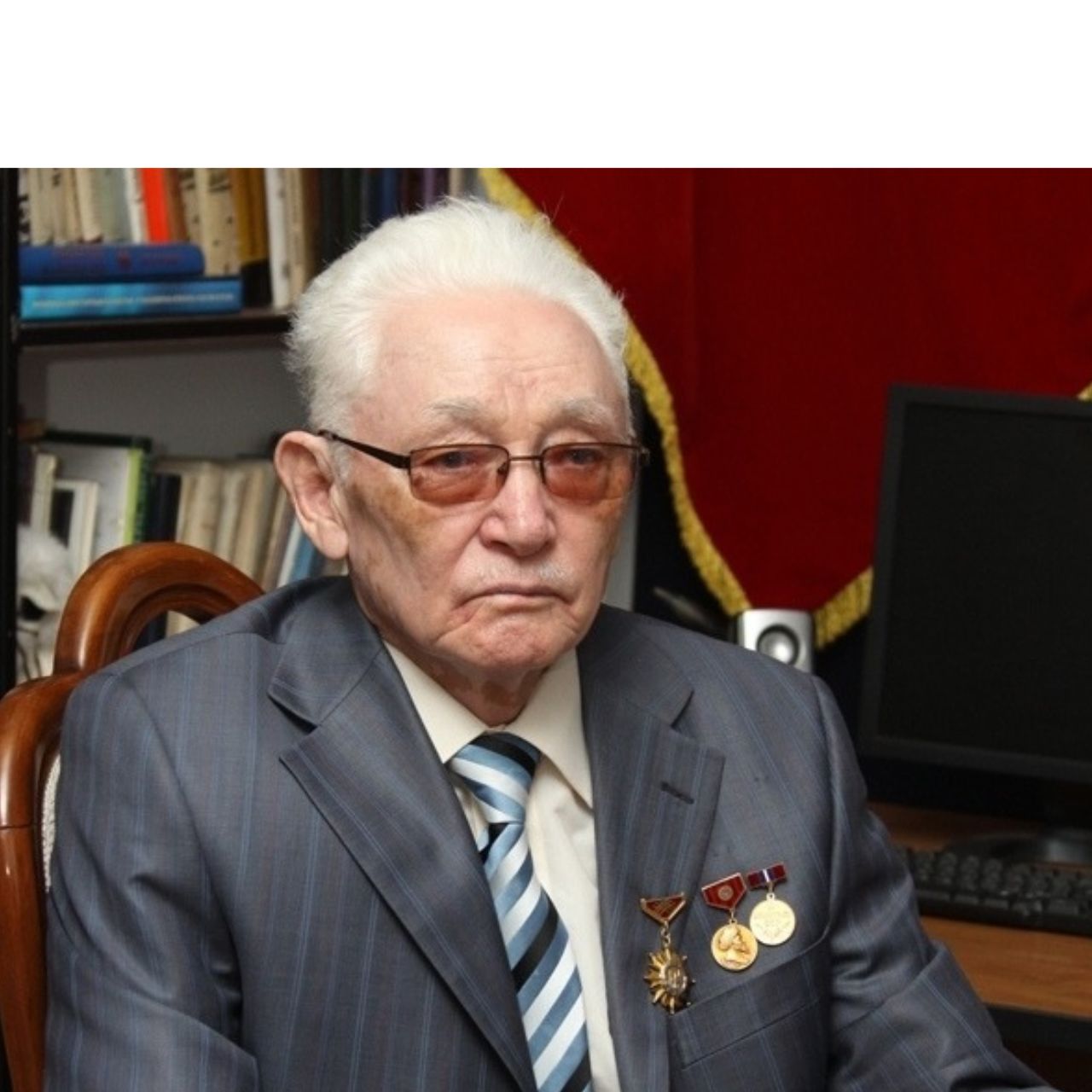 Т.КАСЫМБЕКОВДУН 95 ЖЫЛДЫК МААРАКЕСИНЕ АРНАЛГАН РЕСПУБЛИКАЛЫК АЙТЫШ ӨТӨТ