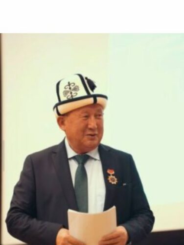 ОРОЗАЛИ САЙДИЛКАНОВ: “МЕКТЕПТЕГИ ПЕДАГОГИКАЛЫК КЕҢЕШМЕ КАНДАЙ ӨТҮШҮ КЕРЕК?”