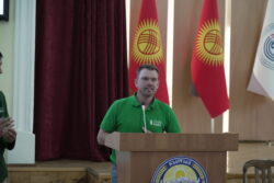 КУАУ МЕНЕН «ОАЗИС АГРО» КЫЗМАТТАШТЫК МЕМОРАНДУМУНА КОЛ КОЮШТУ